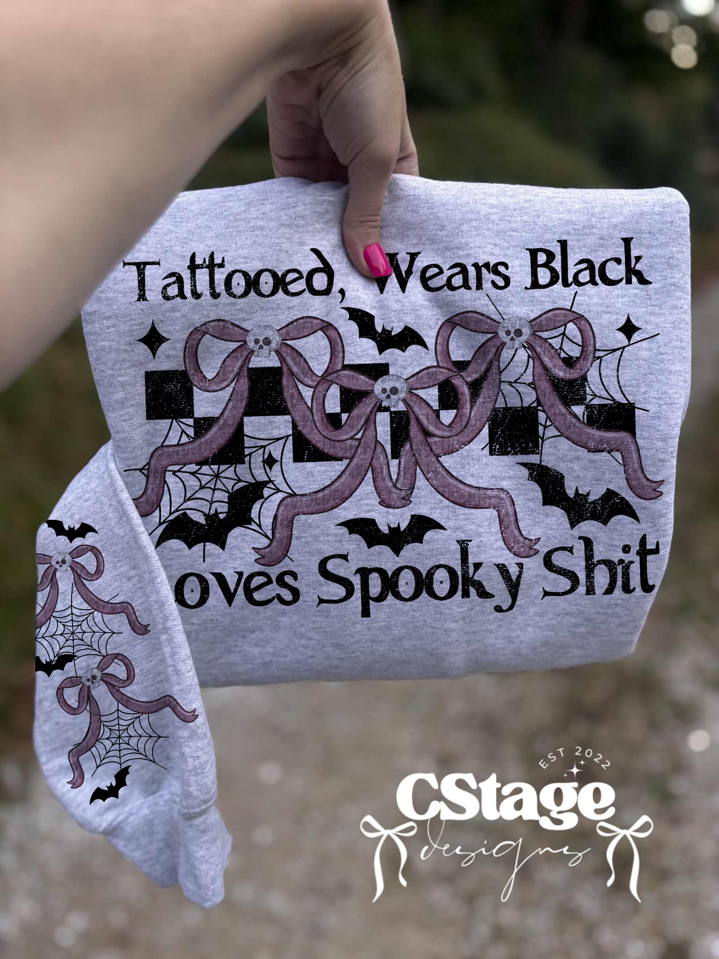 Tattooed, Wears Black… loves spooky sh*t digital image png